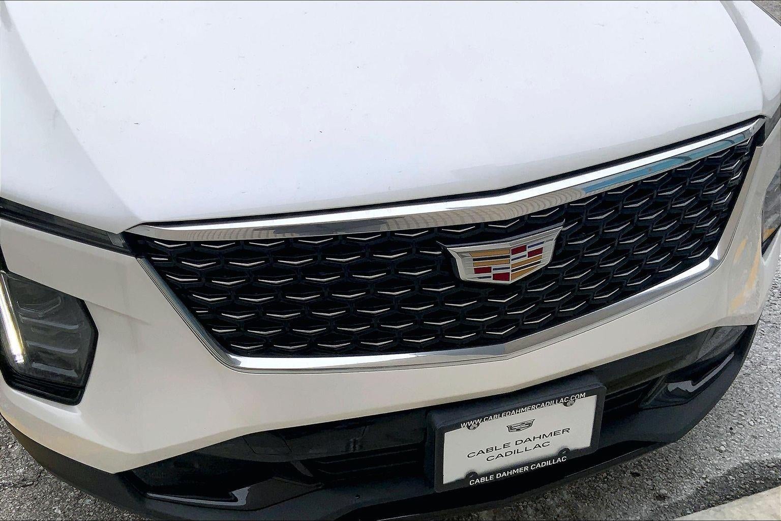 2024 Cadillac XT4 Premium Luxury