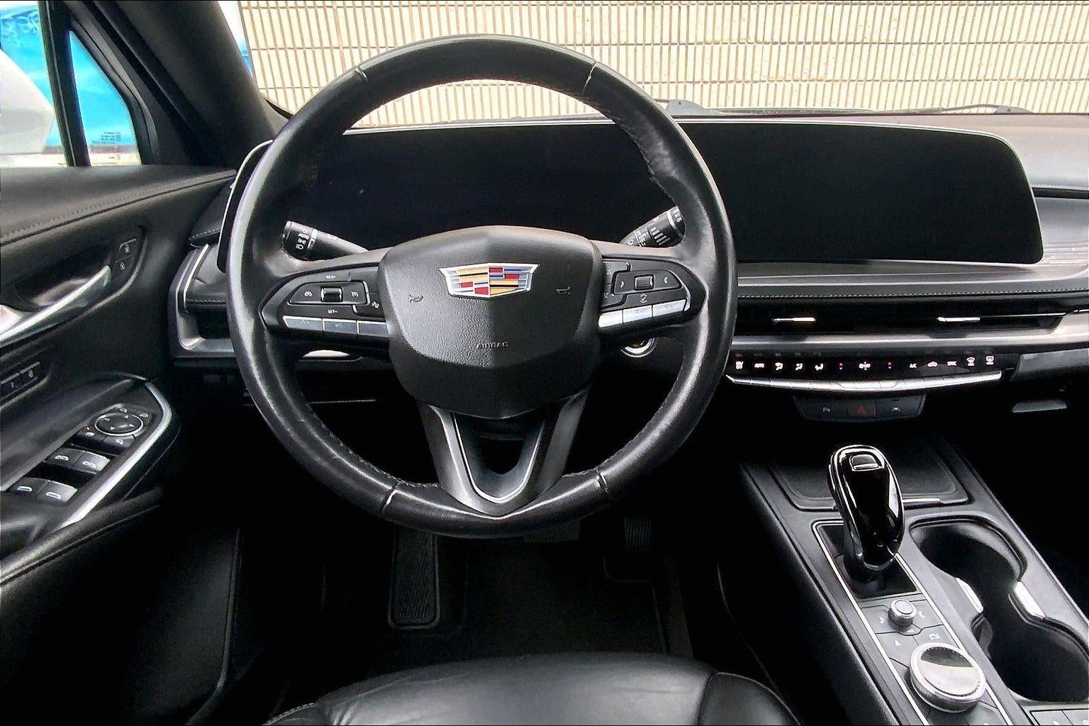 2024 Cadillac XT4 Premium Luxury