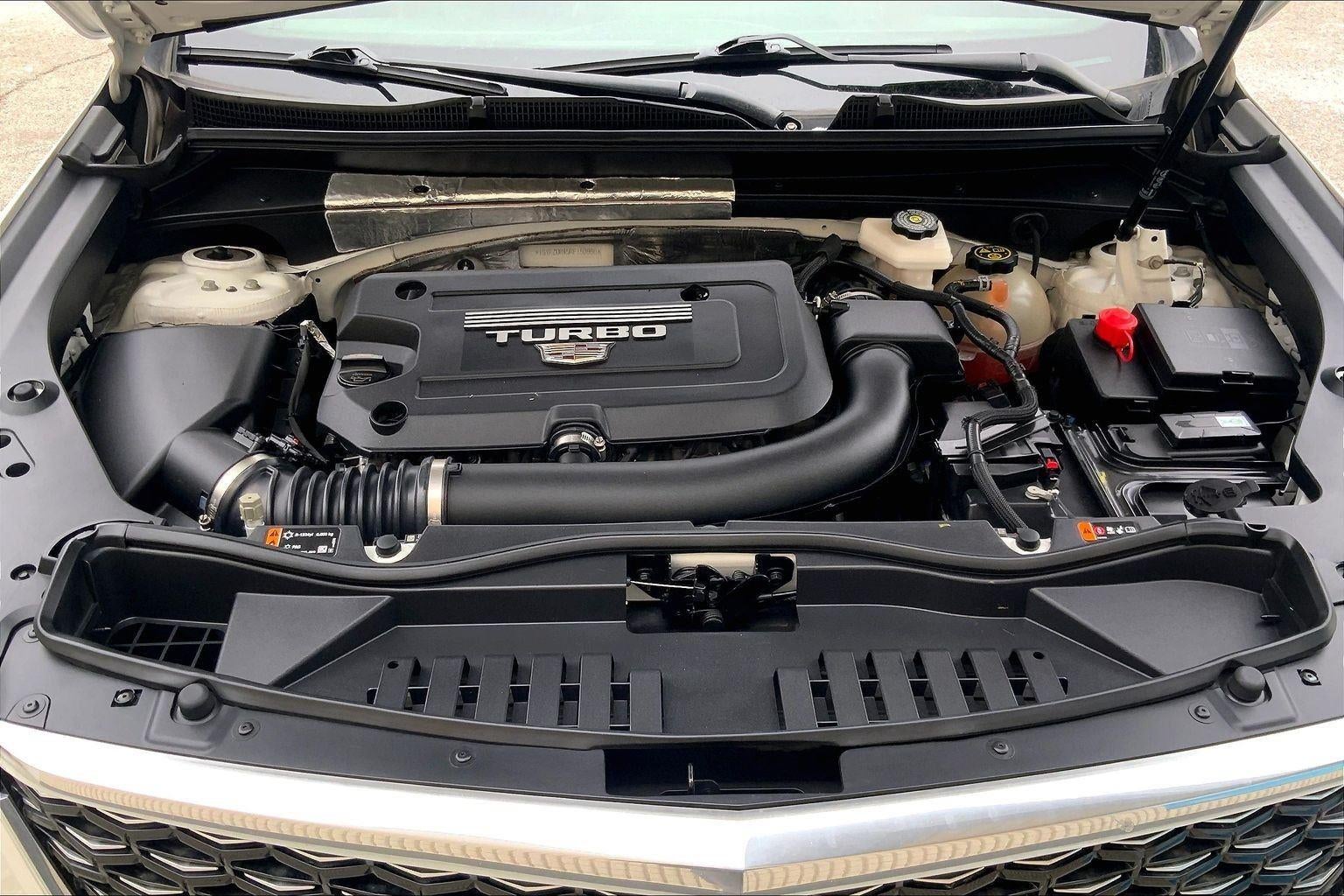 2024 Cadillac XT4 Premium Luxury