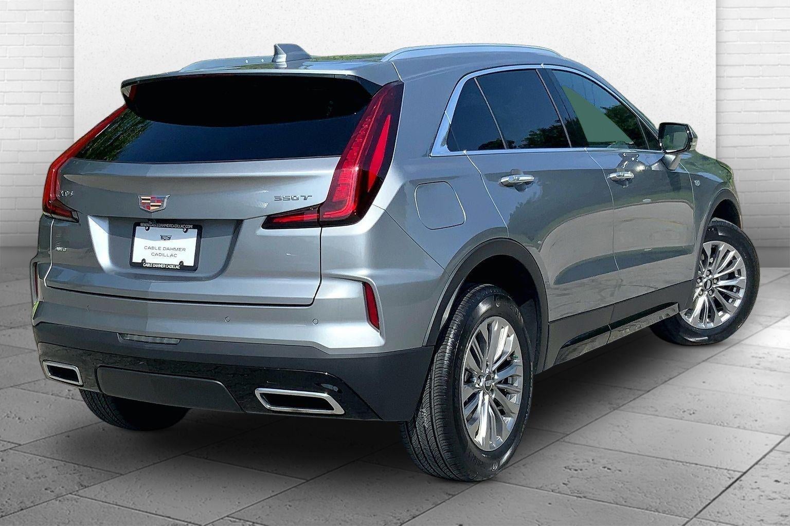 2025 Cadillac XT4 Premium Luxury