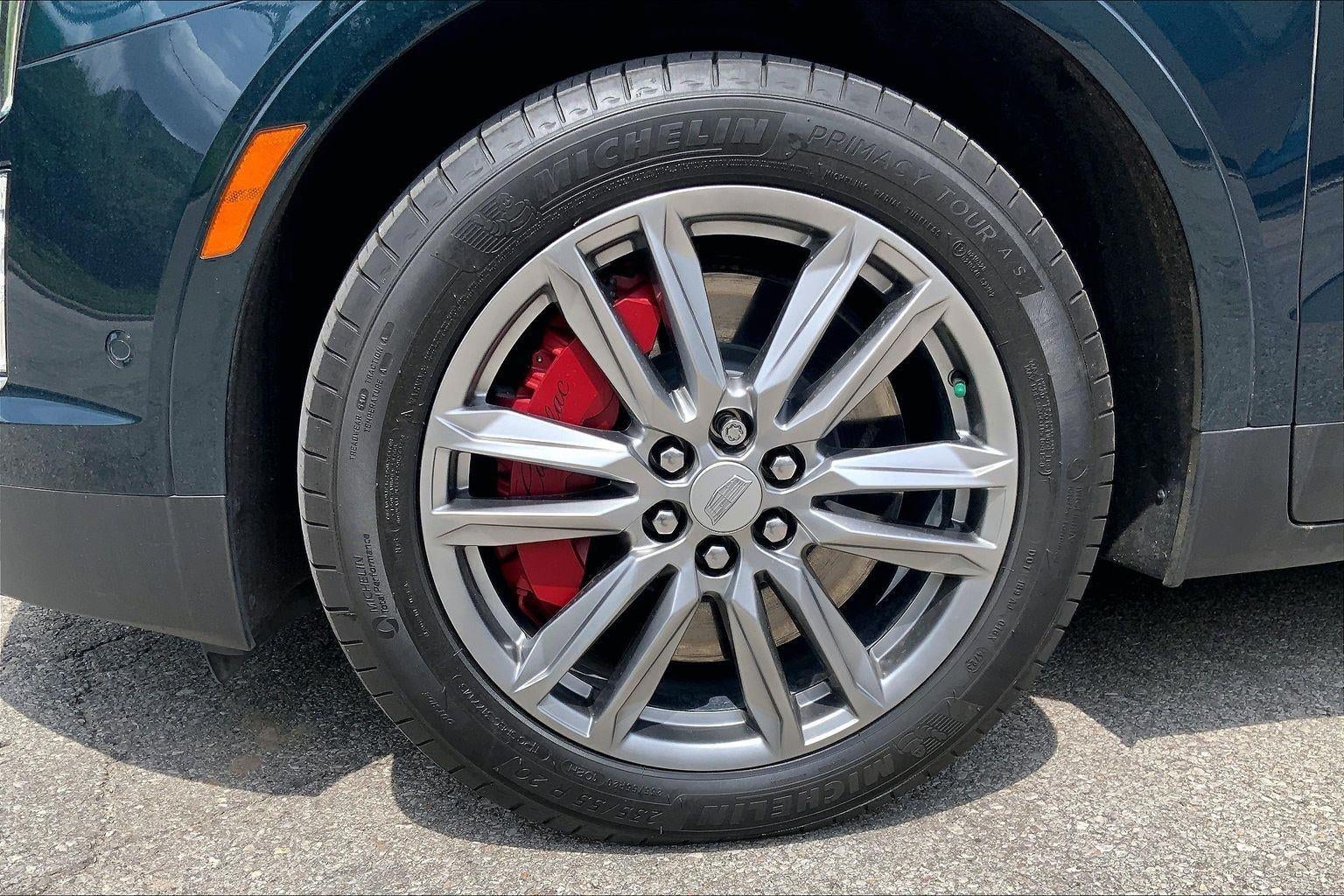 2024 Cadillac XT5 Sport