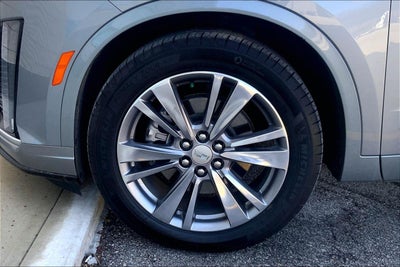 2025 Cadillac XT6 Premium Luxury