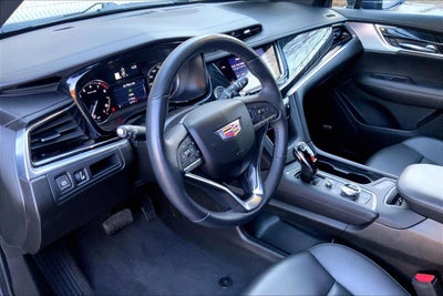 2025 Cadillac XT6 Premium Luxury