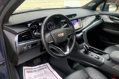 2025 Cadillac XT6 Premium Luxury