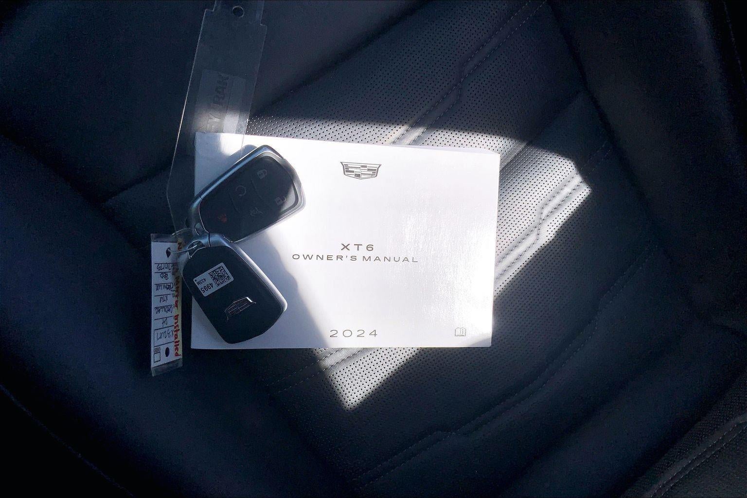 2024 Cadillac XT6 Premium Luxury