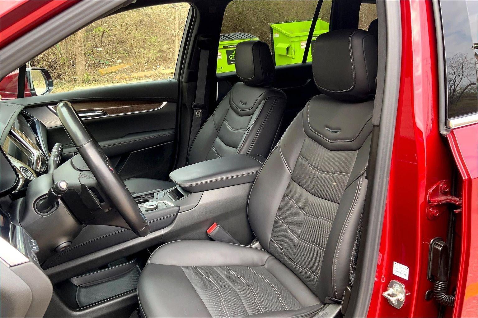 2024 Cadillac XT6 Premium Luxury