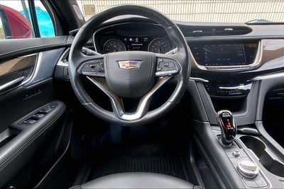 2024 Cadillac XT6 Premium Luxury