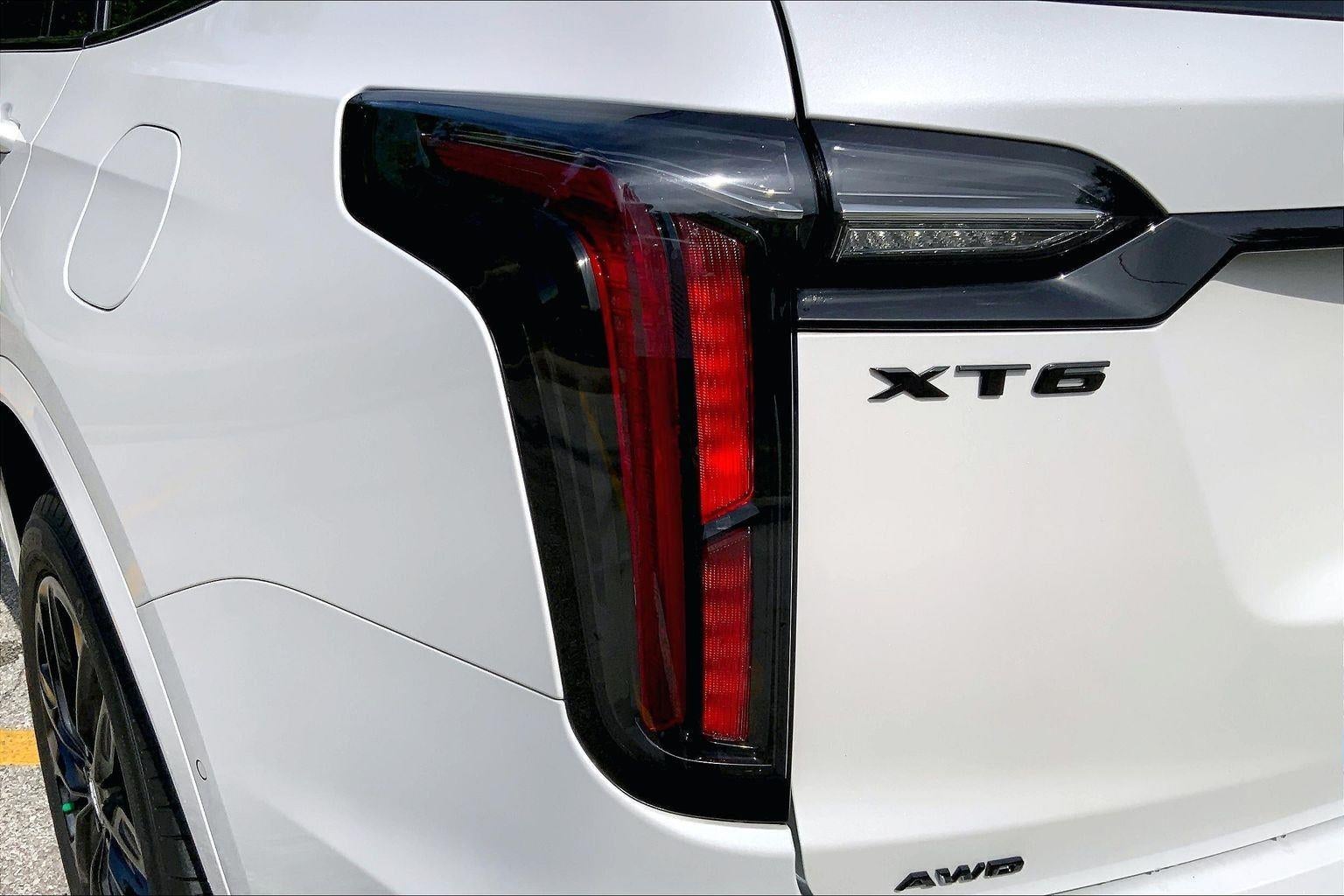 2023 Cadillac XT6 Sport