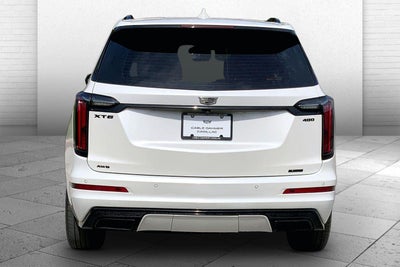 2023 Cadillac XT6 Sport