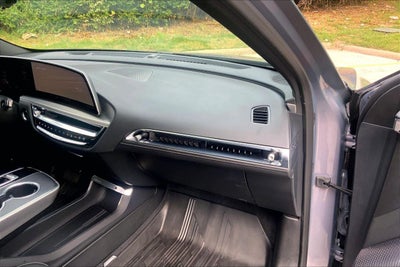2025 Cadillac LYRIQ Luxury 3