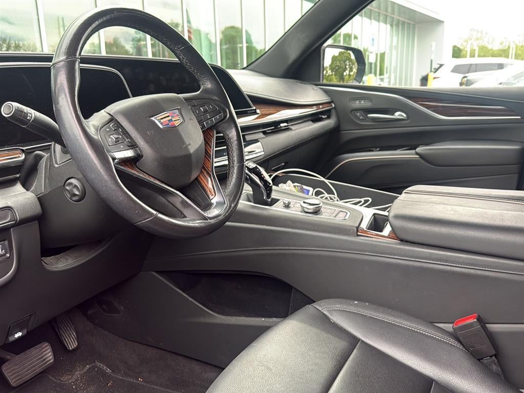 2022 Cadillac Escalade Luxury