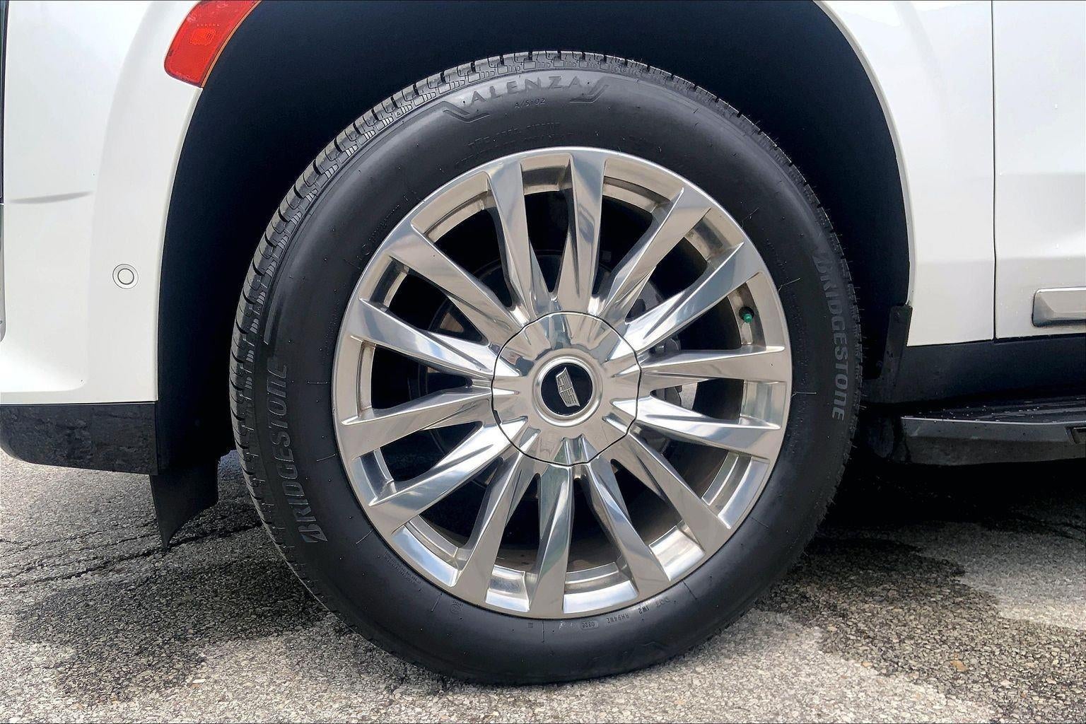 2022 Cadillac Escalade Premium Luxury