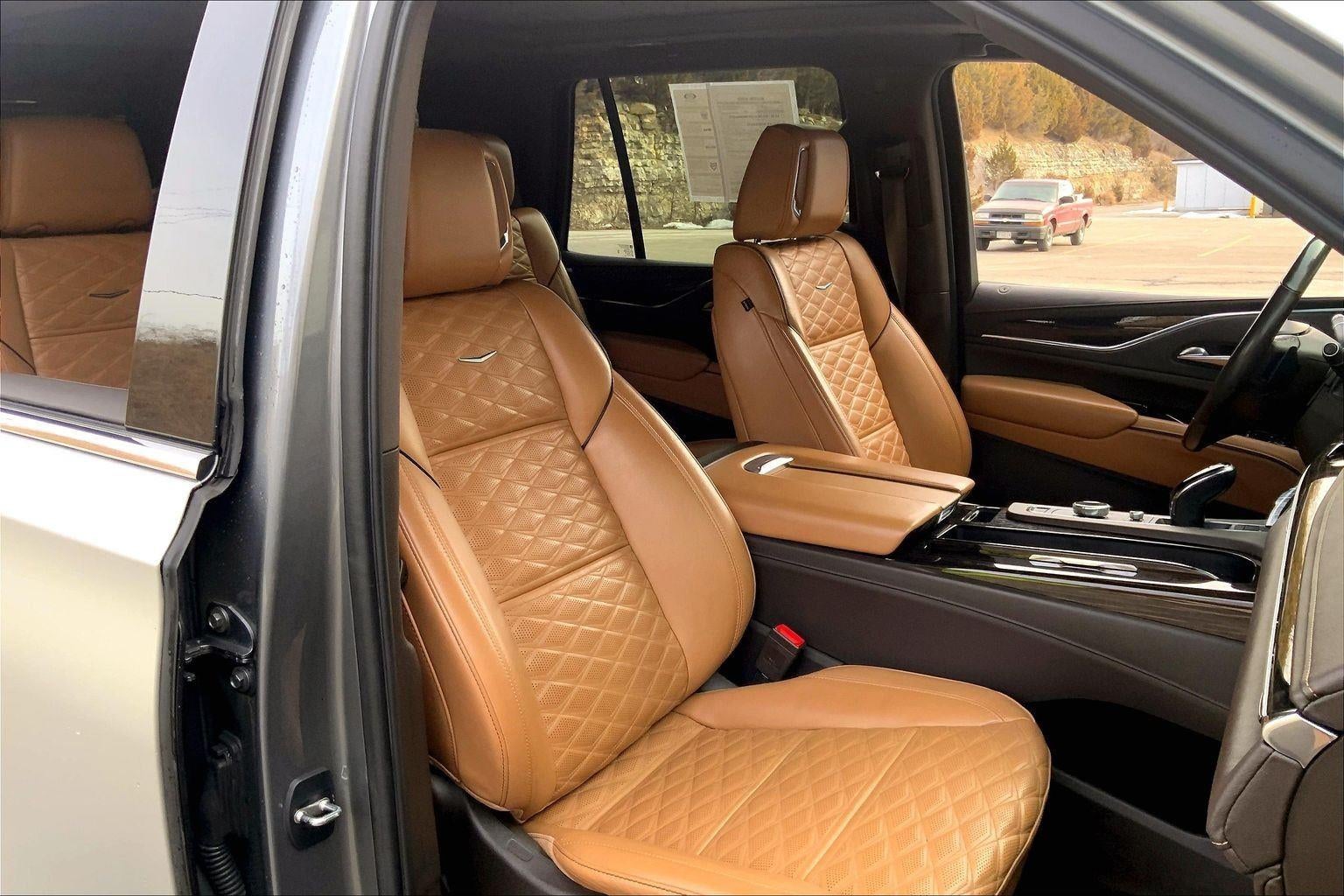 2021 Cadillac Escalade Premium Luxury