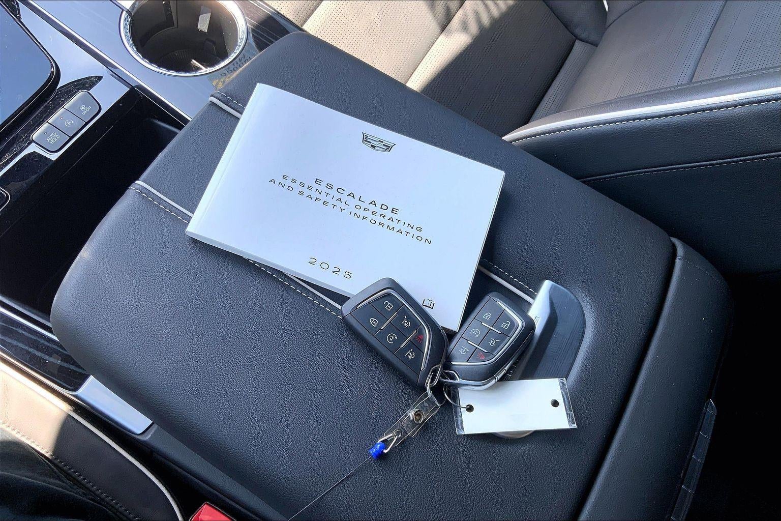 2025 Cadillac Escalade Sport