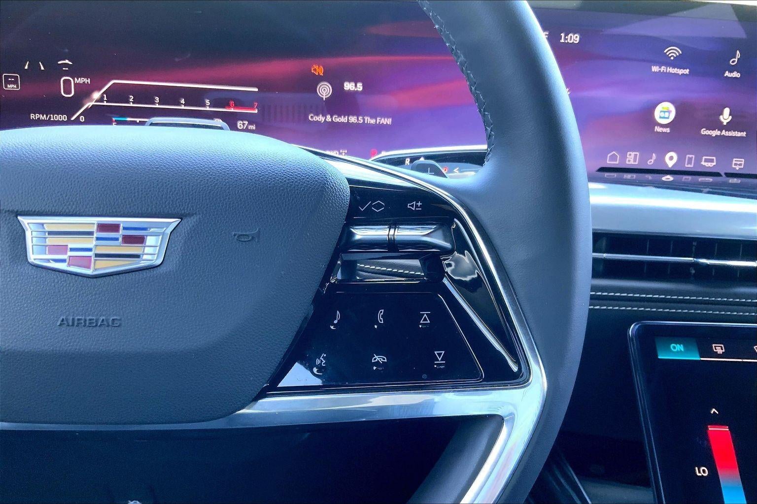 2025 Cadillac Escalade Sport