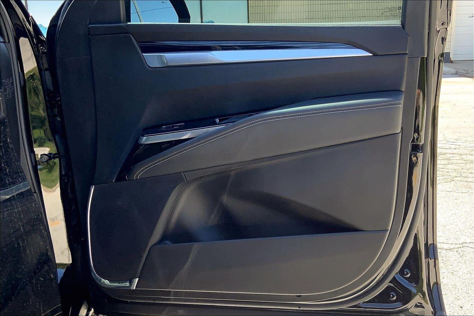 2025 Cadillac Escalade Sport