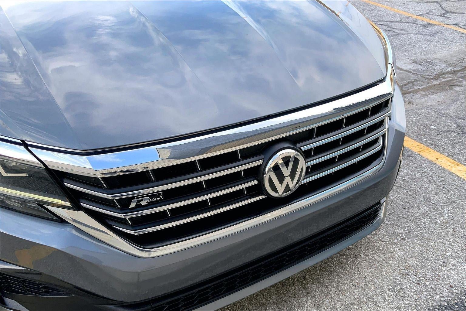 2020 Volkswagen Passat 2.0T R-Line