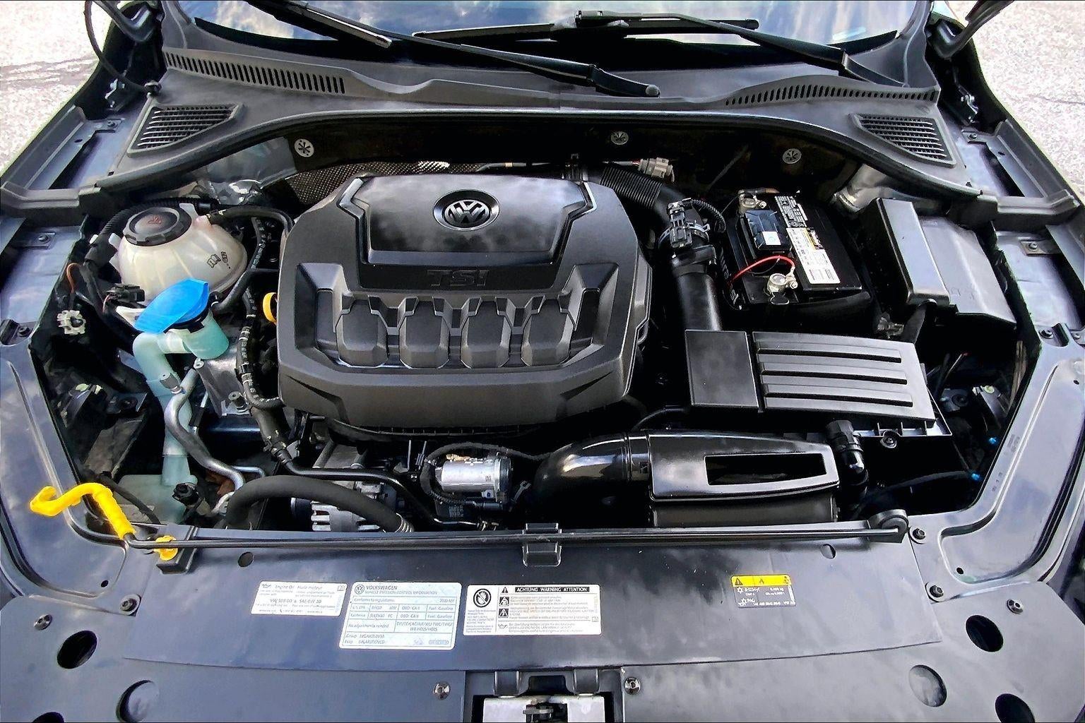 2020 Volkswagen Passat 2.0T R-Line