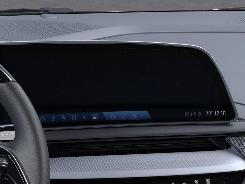 2025 Cadillac OPTIQ Luxury 1