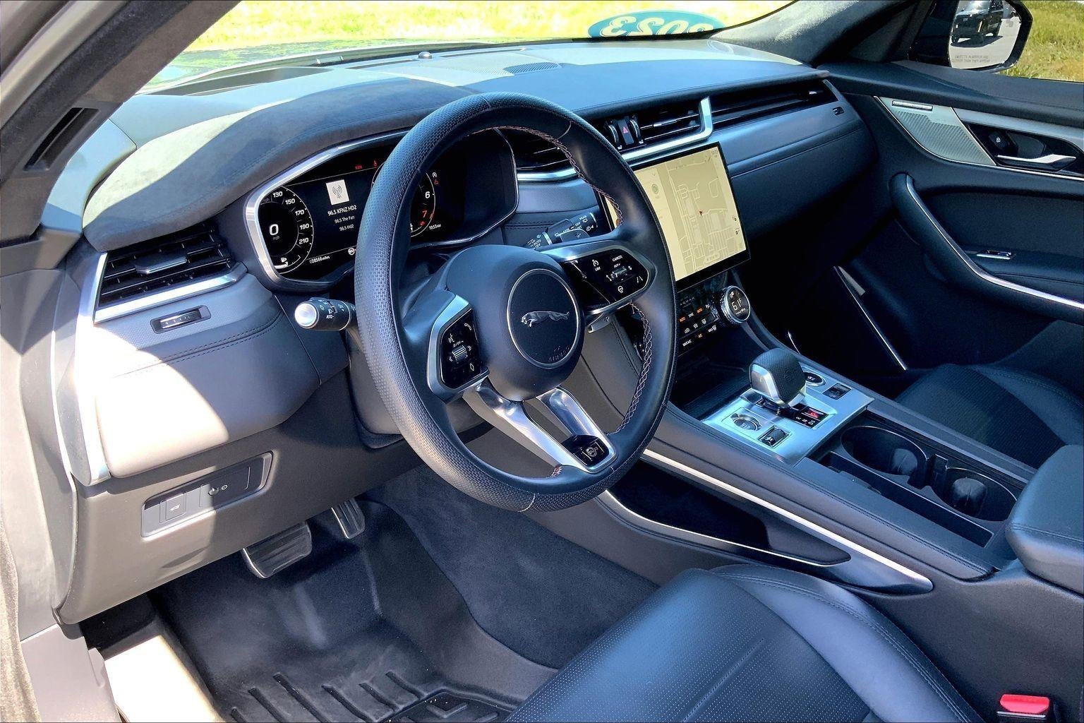 2023 Jaguar F-PACE SVR