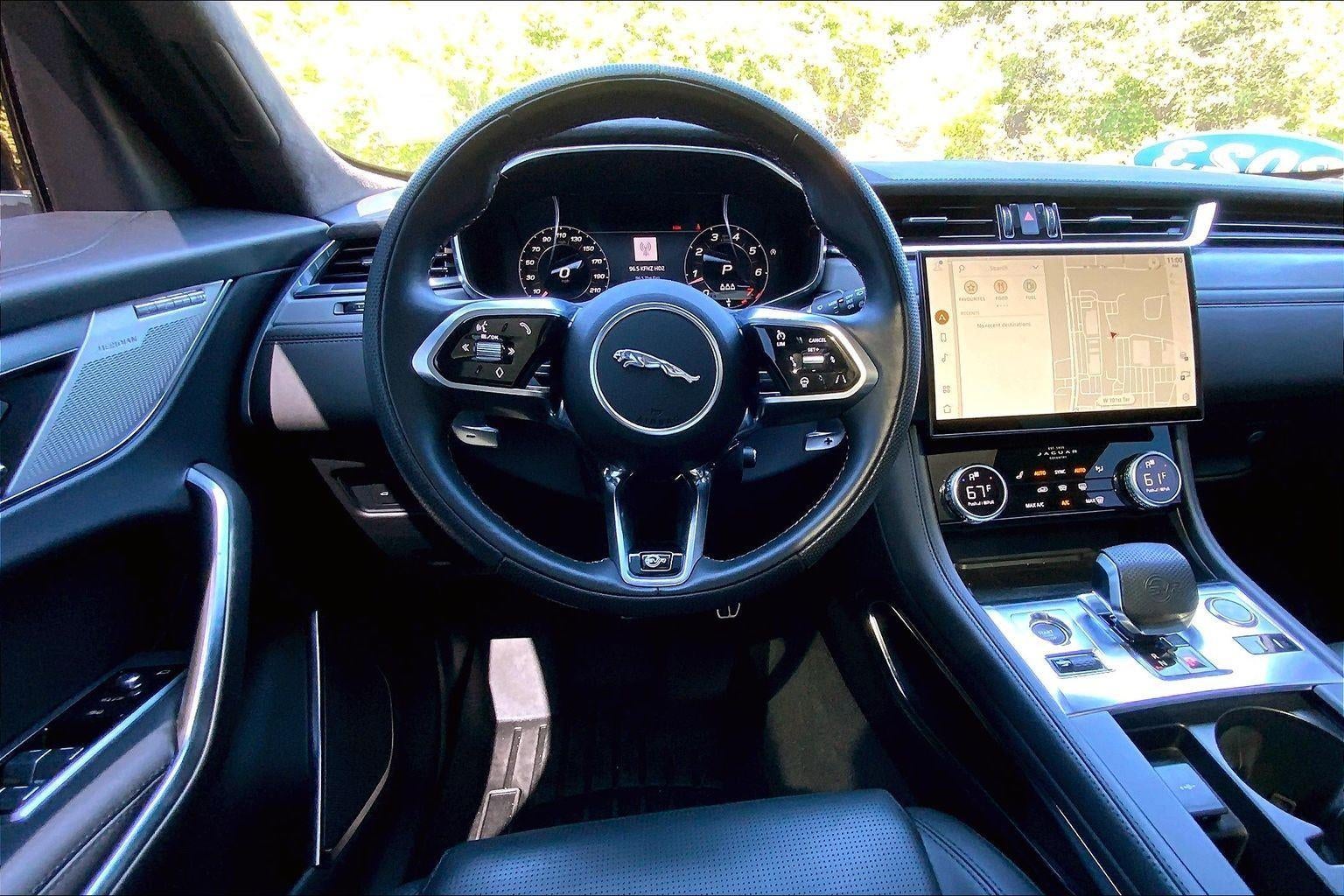 2023 Jaguar F-PACE SVR