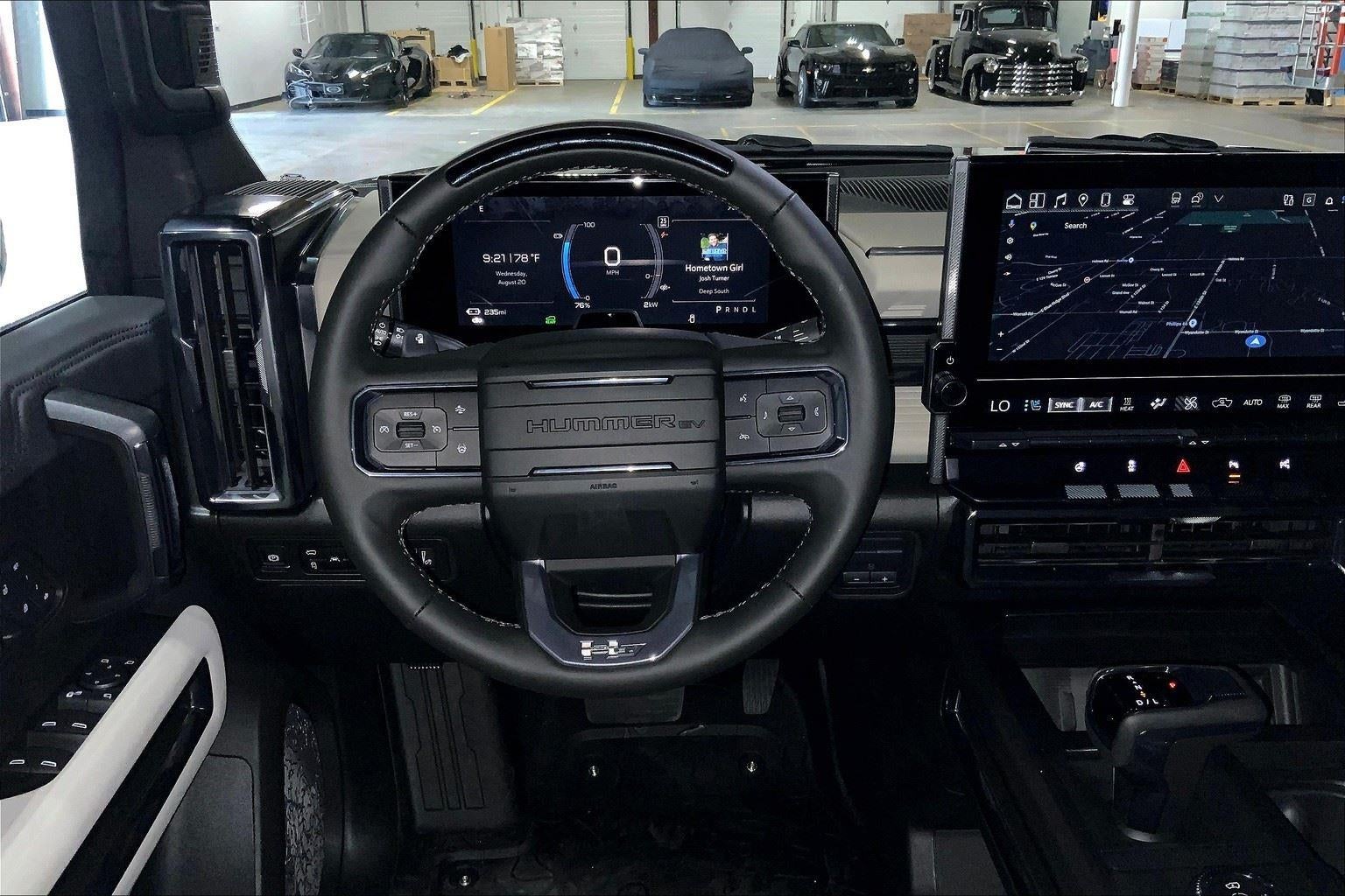 2026 GMC HUMMER EV SUV 2X