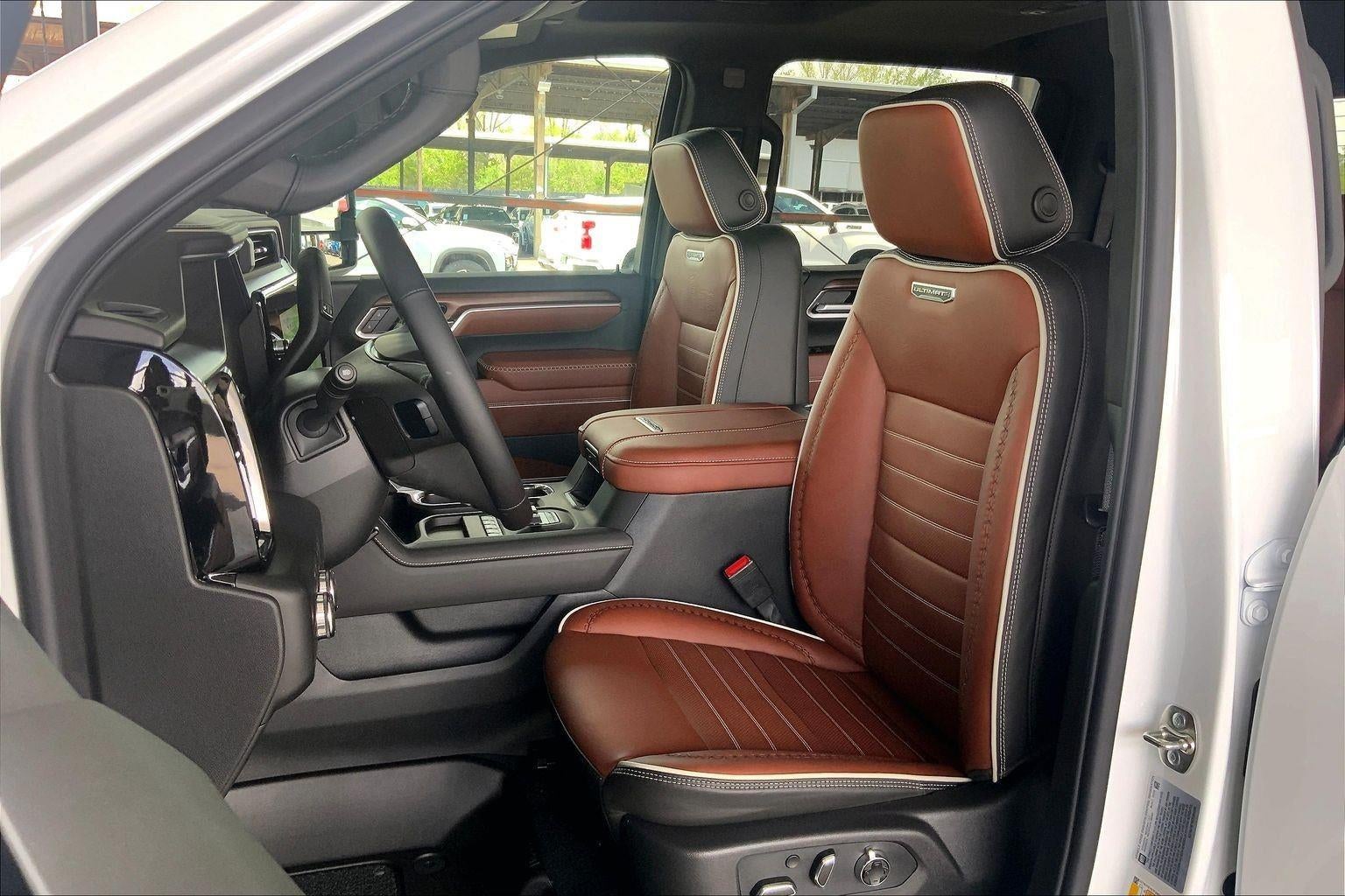 2026 GMC Sierra 3500 HD Denali Ultimate DRW