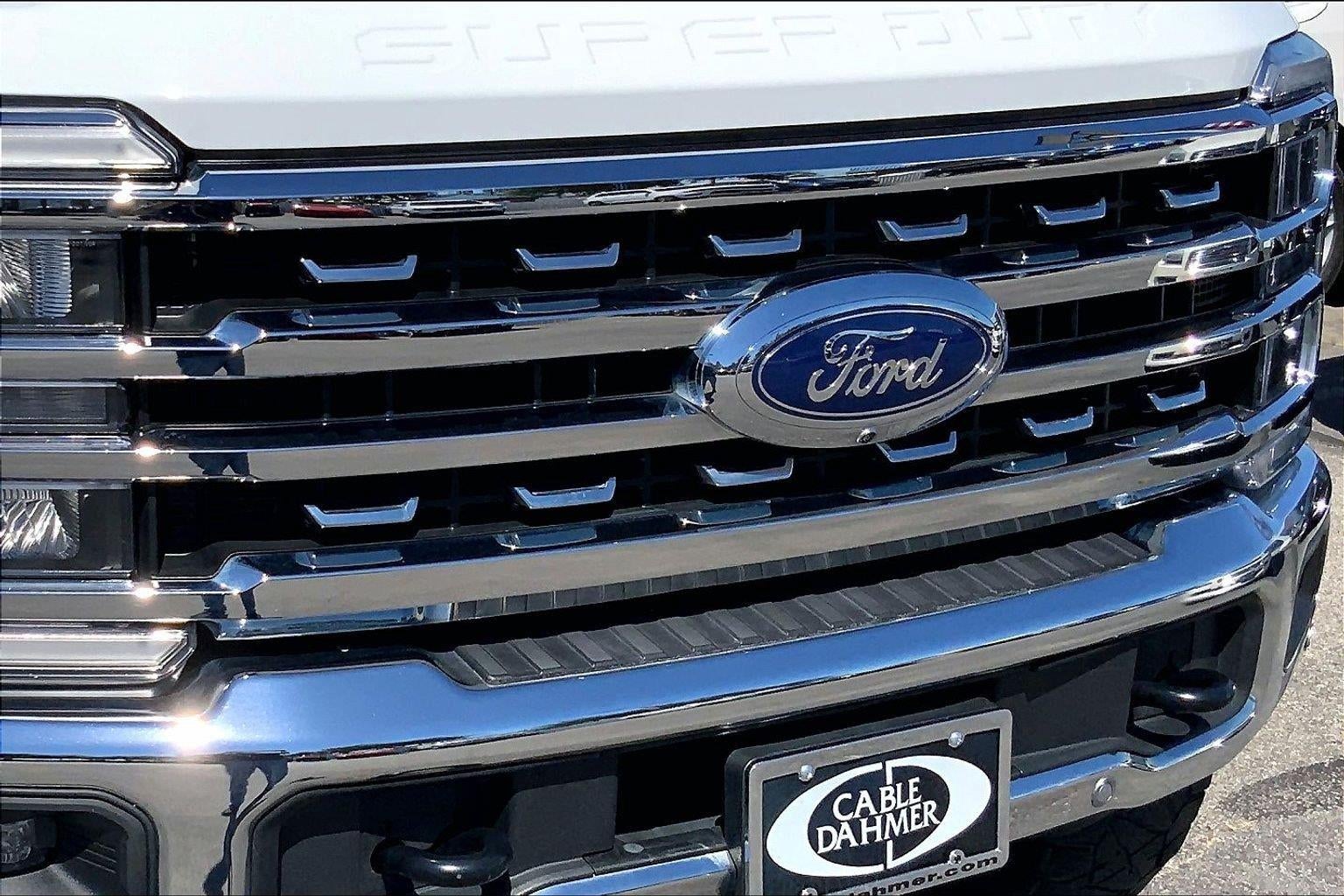 2023 Ford Super Duty F-350 SRW XL