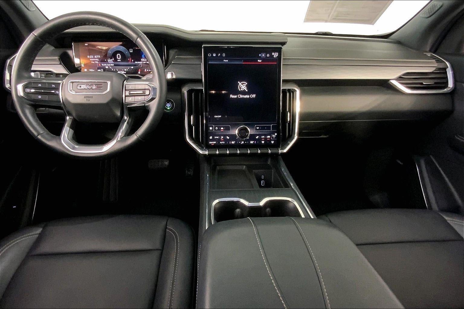 2024 GMC Acadia Elevation