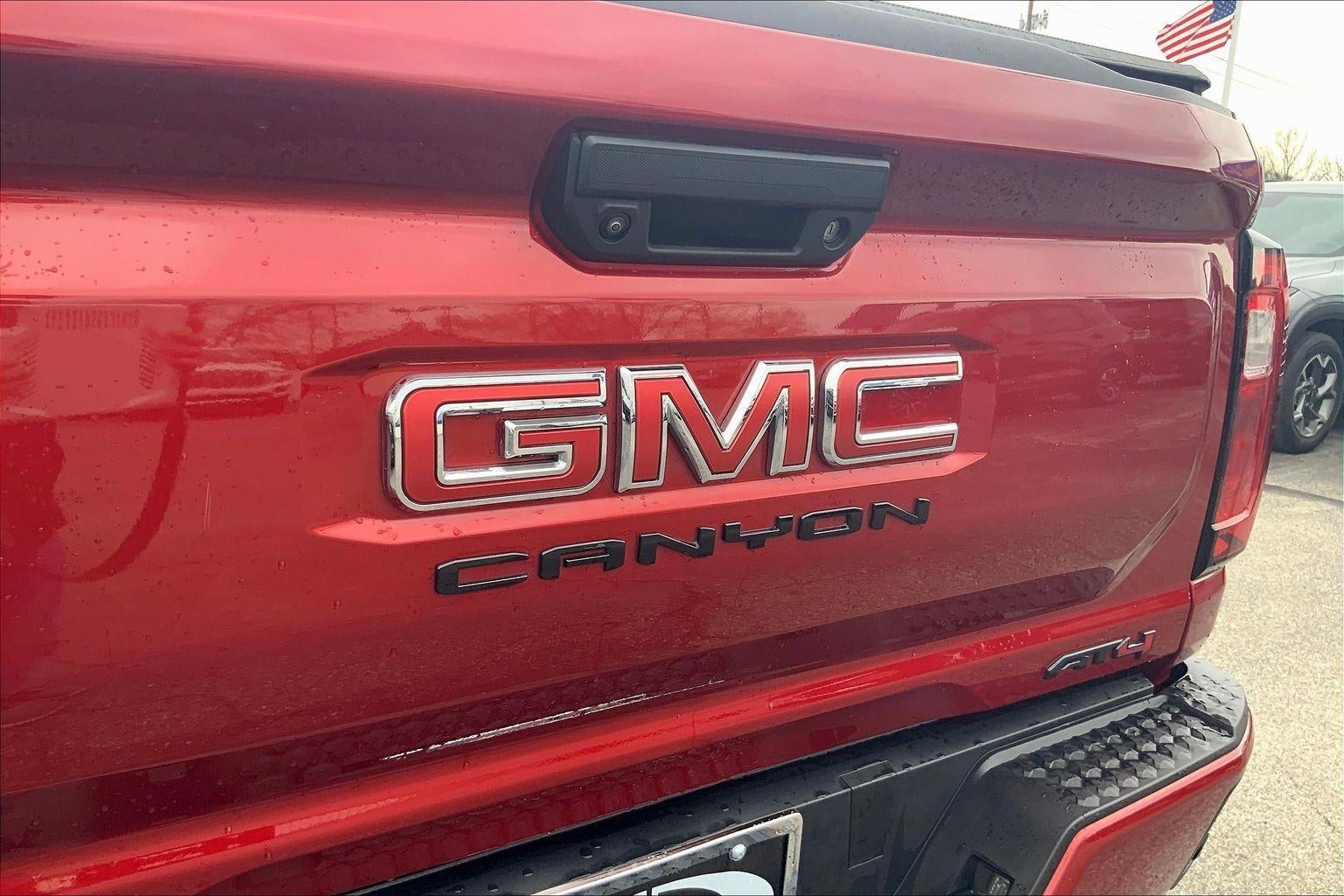 2024 GMC Canyon AT4