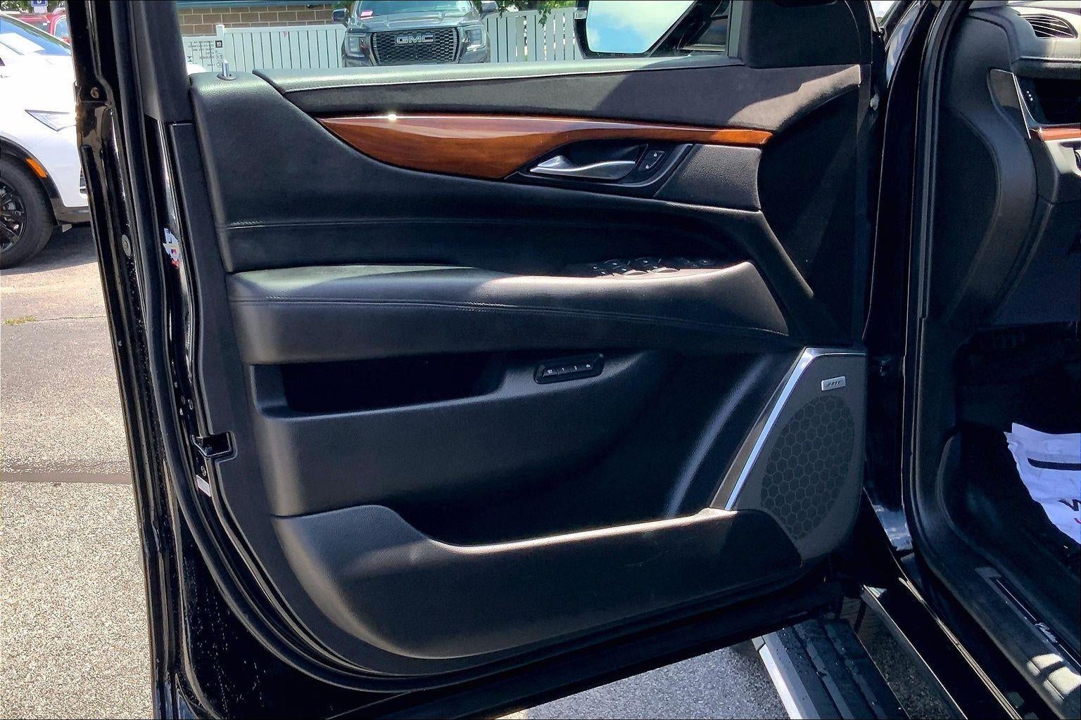 2016 Cadillac Escalade Premium Collection