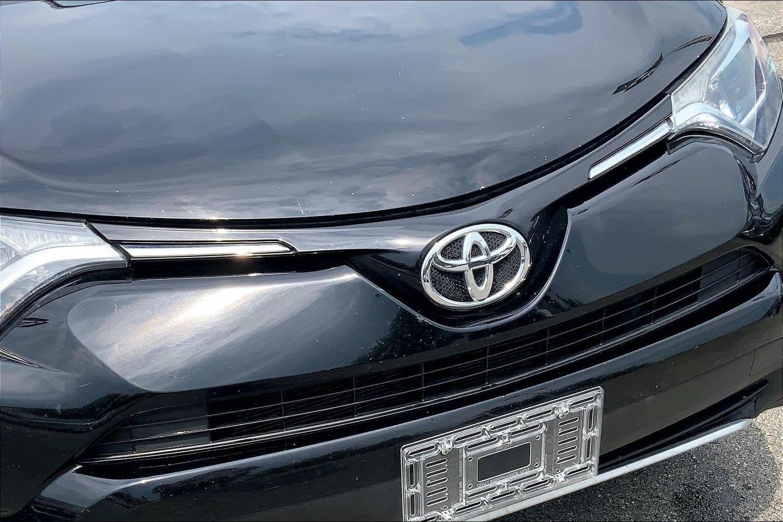 2016 Toyota RAV4 XLE