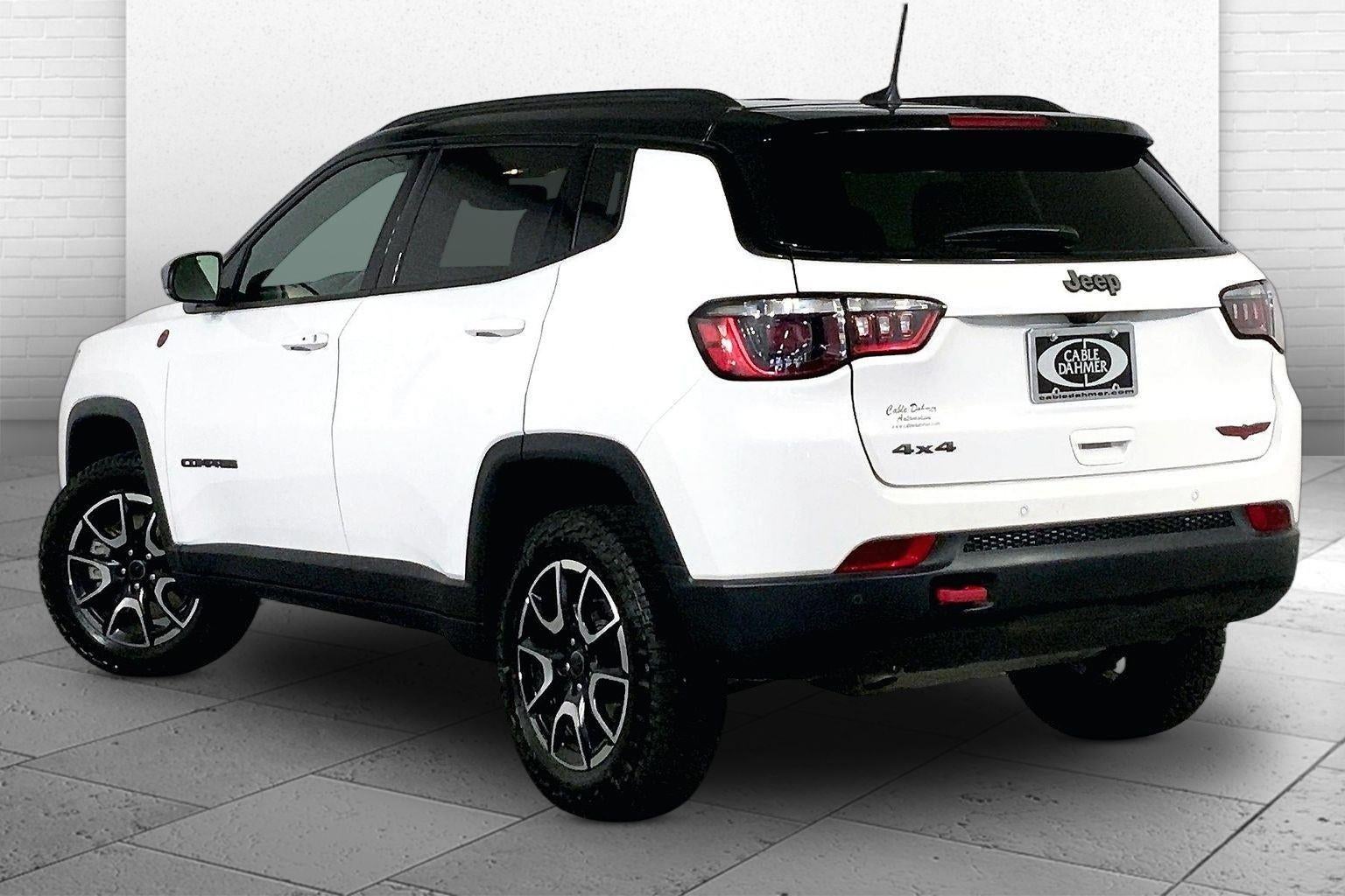 2025 Jeep Compass Trailhawk