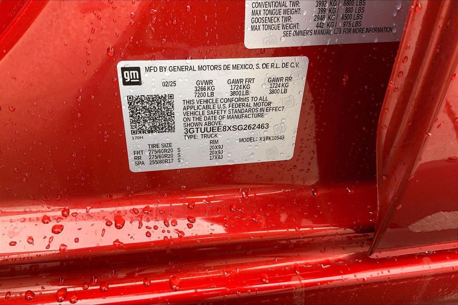 2025 GMC Sierra 1500 AT4