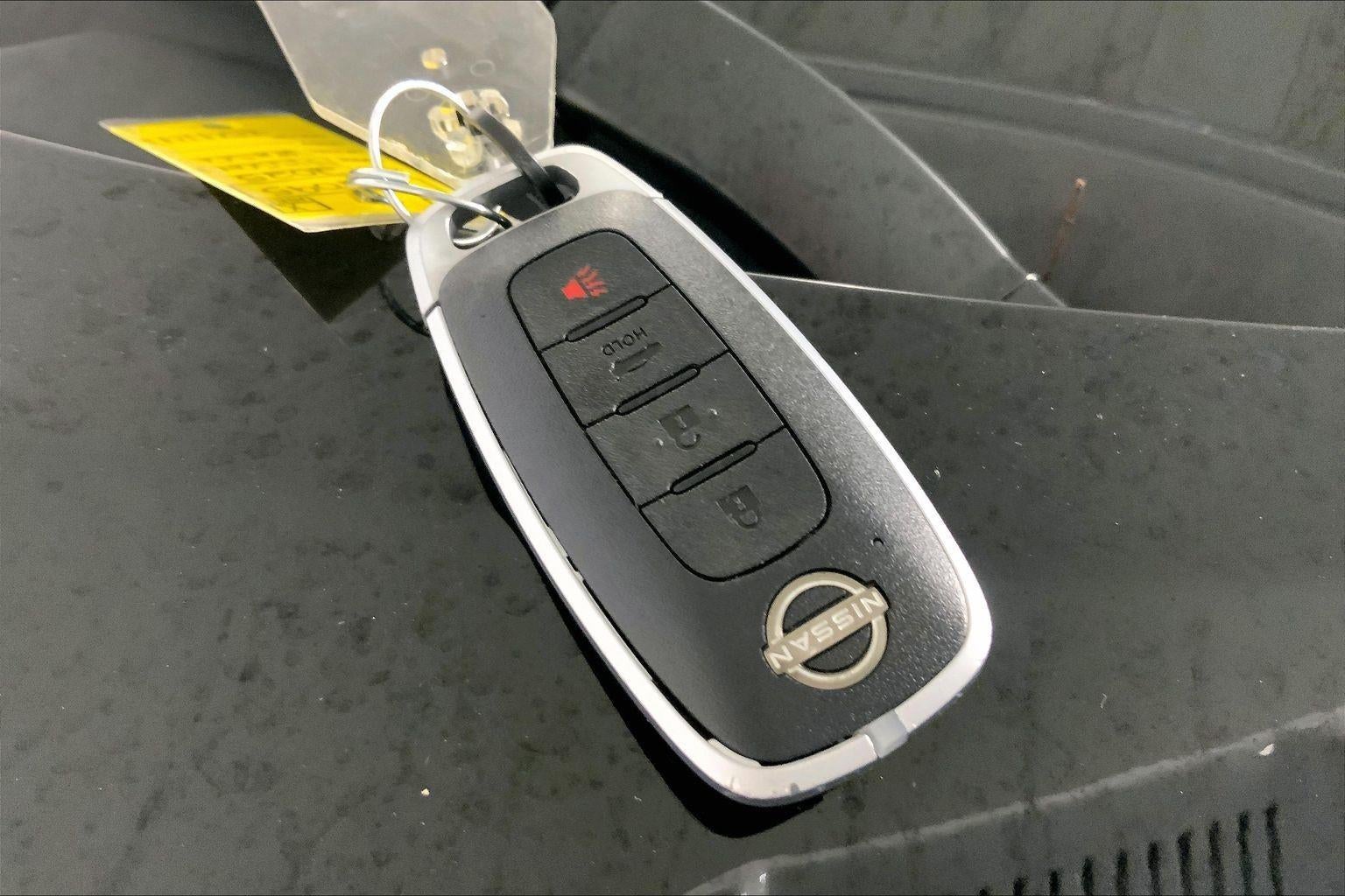2025 Nissan Versa SV