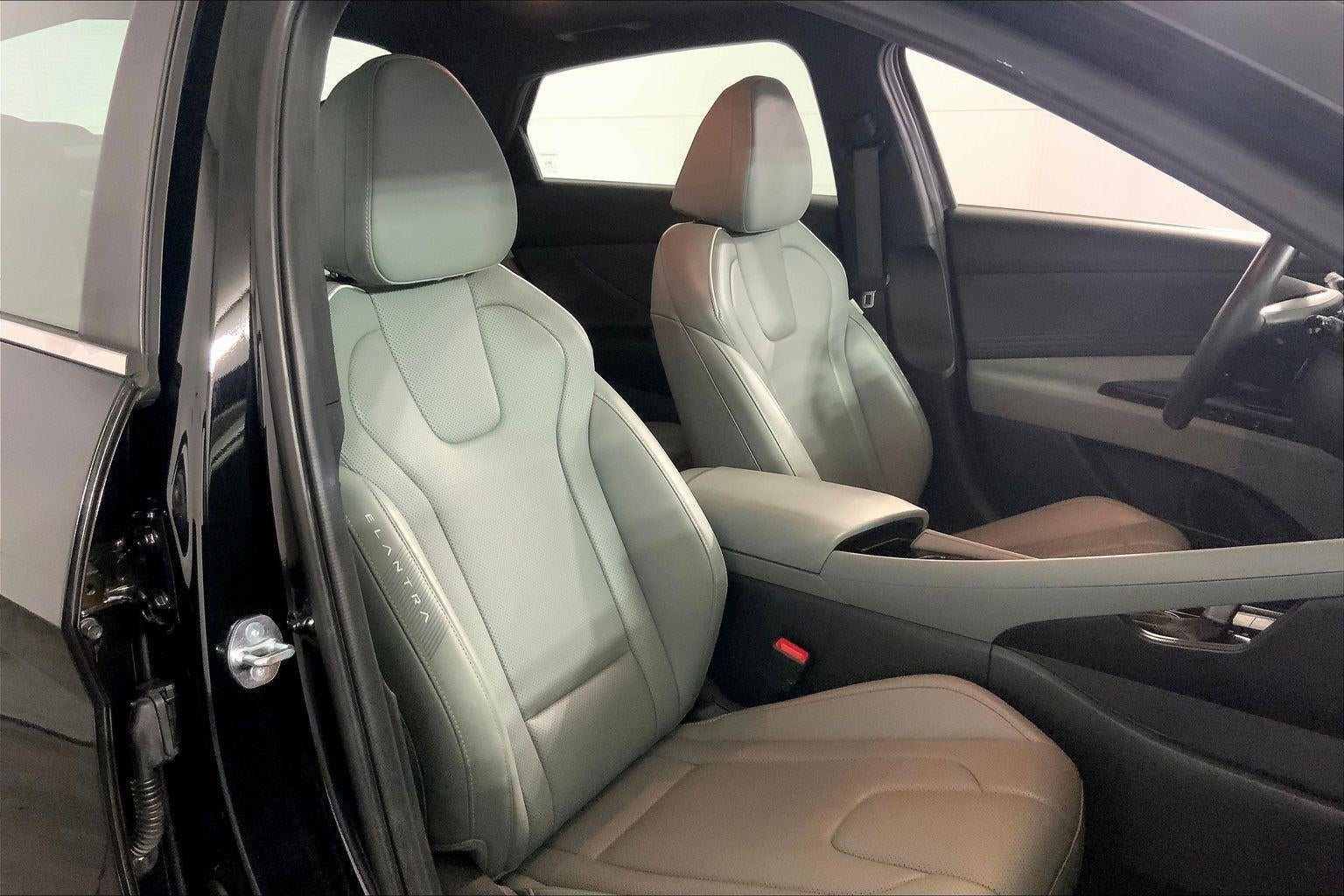 2025 Hyundai Elantra Hybrid Limited