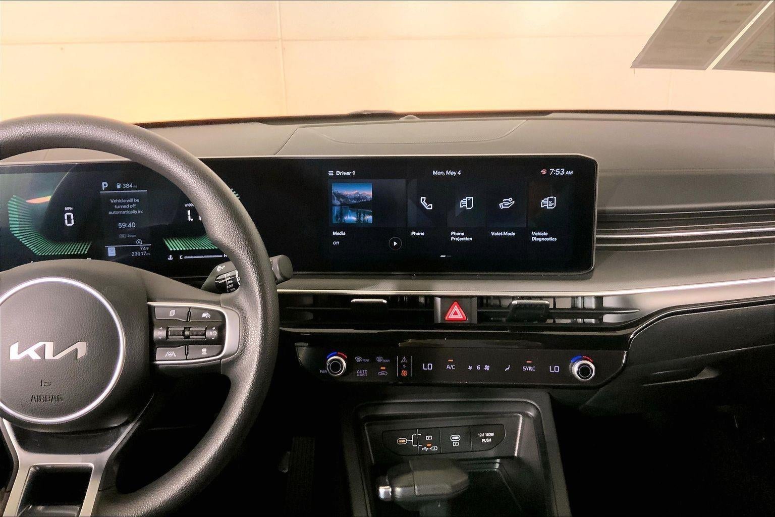 2025 Kia K5 LXS