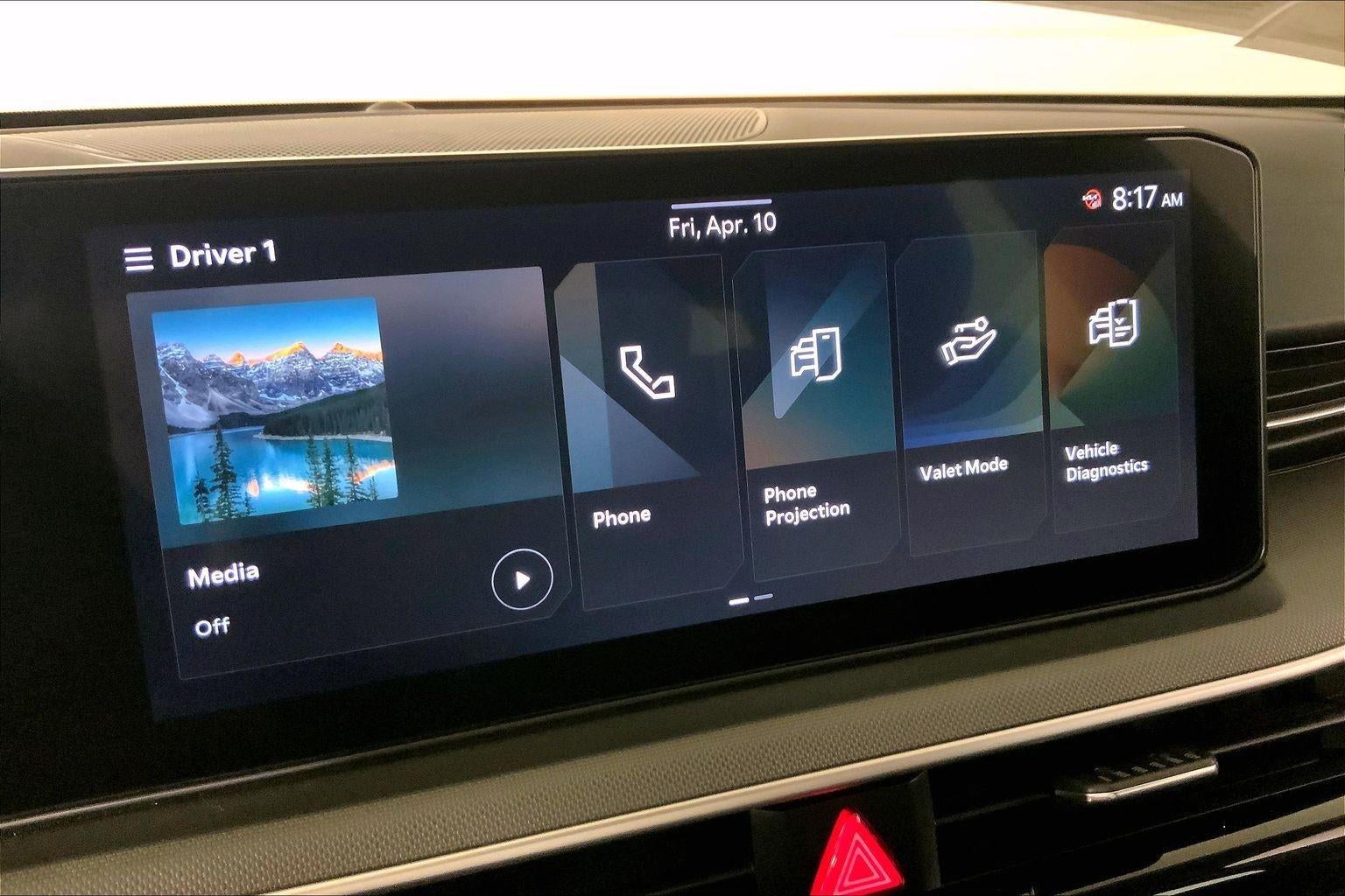 2025 Kia K5 LXS