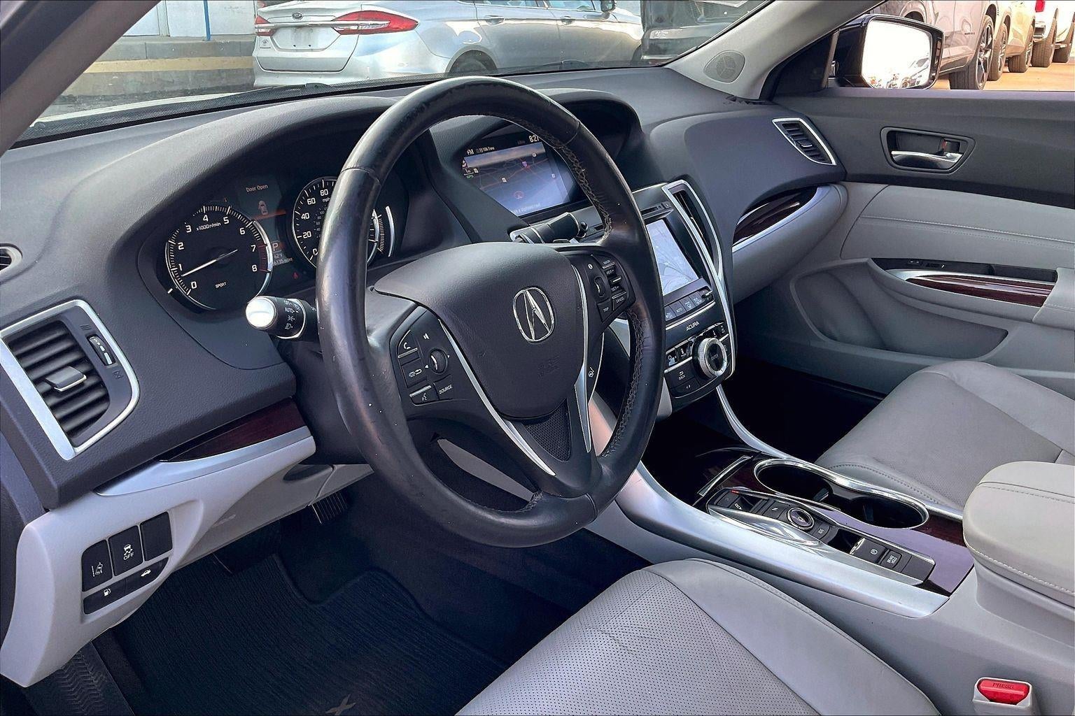 2017 Acura TLX V6 w/Technology Pkg