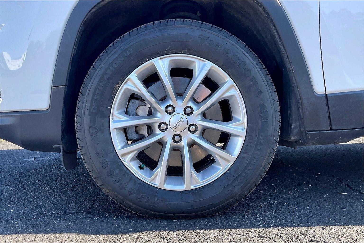 2019 Jeep Cherokee Latitude