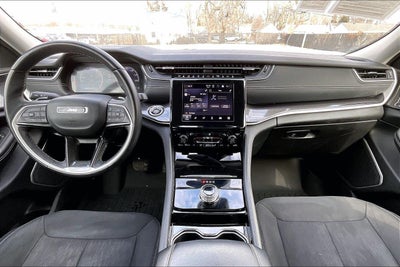 2022 Jeep Grand Cherokee L Laredo