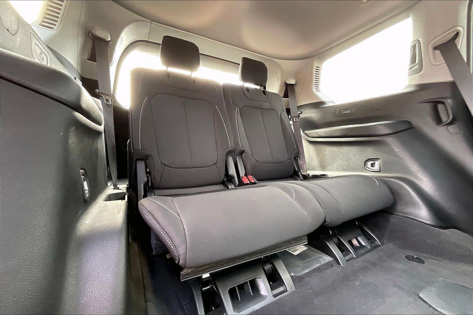 2022 Jeep Grand Cherokee L Laredo