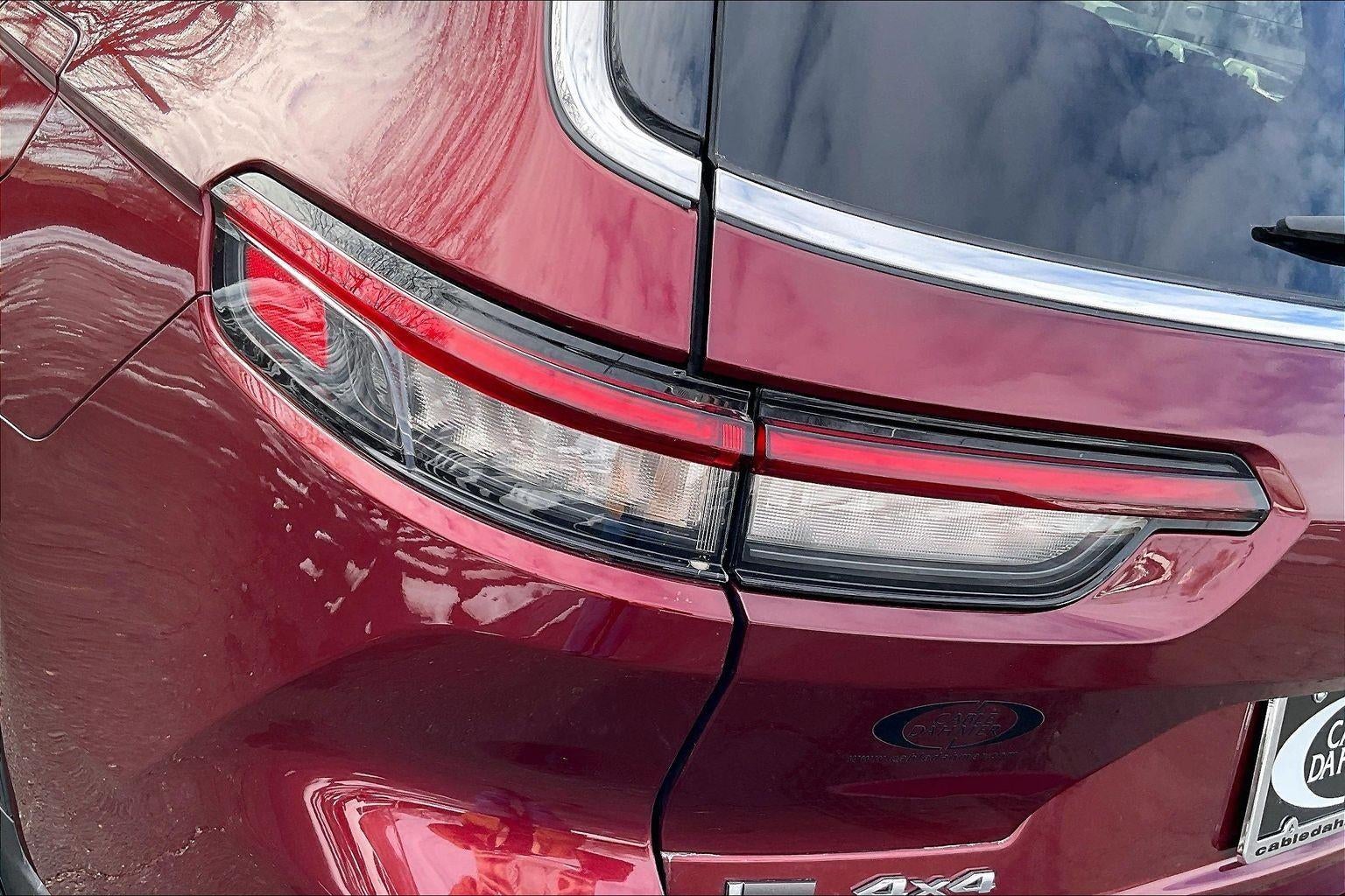 2022 Jeep Grand Cherokee L Laredo