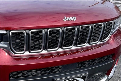 2022 Jeep Grand Cherokee L Laredo