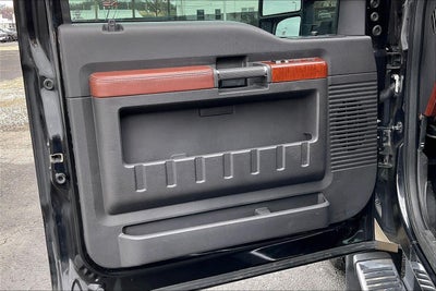 2013 Ford Super Duty F-450 DRW Platinum