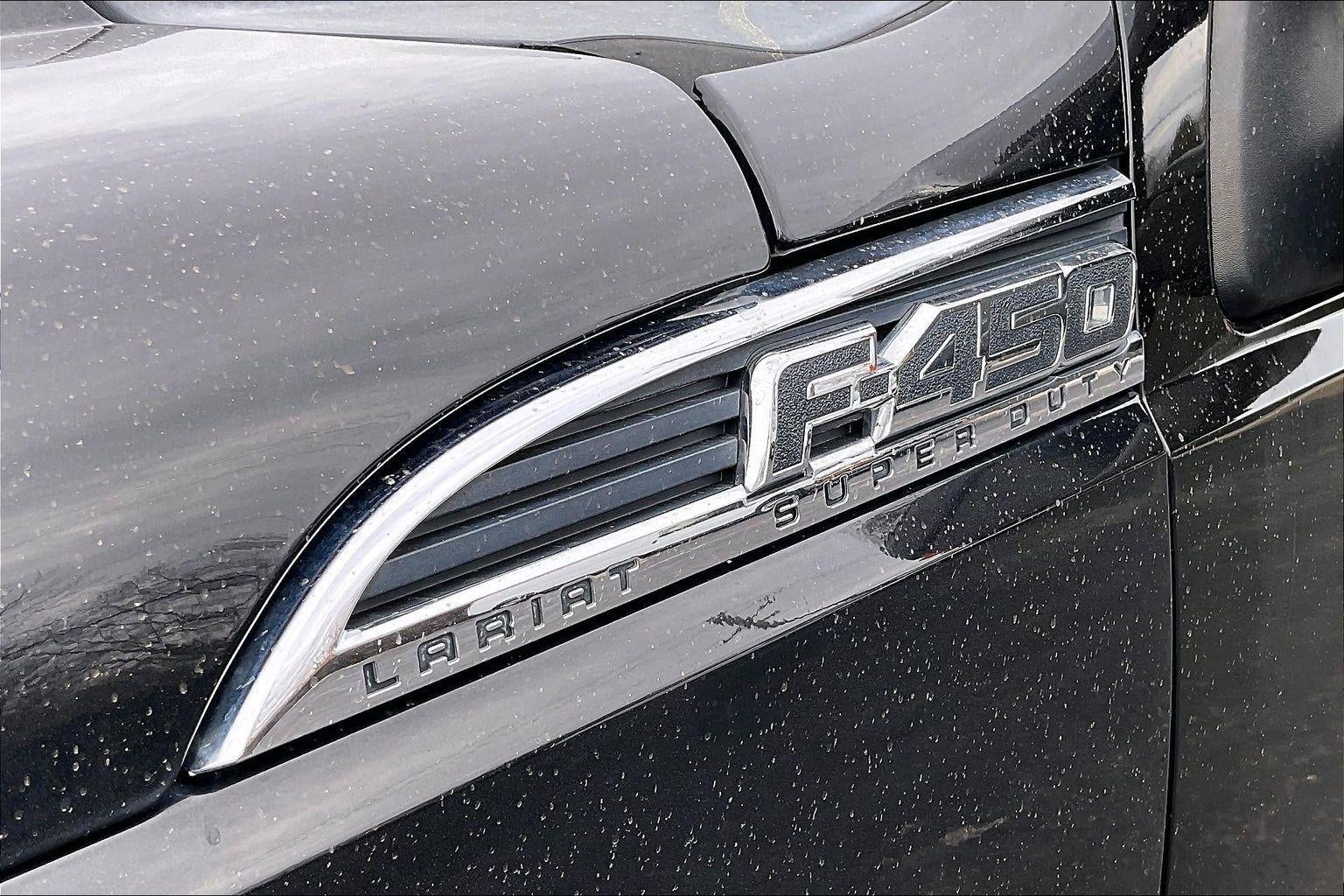 2013 Ford Super Duty F-450 DRW Platinum