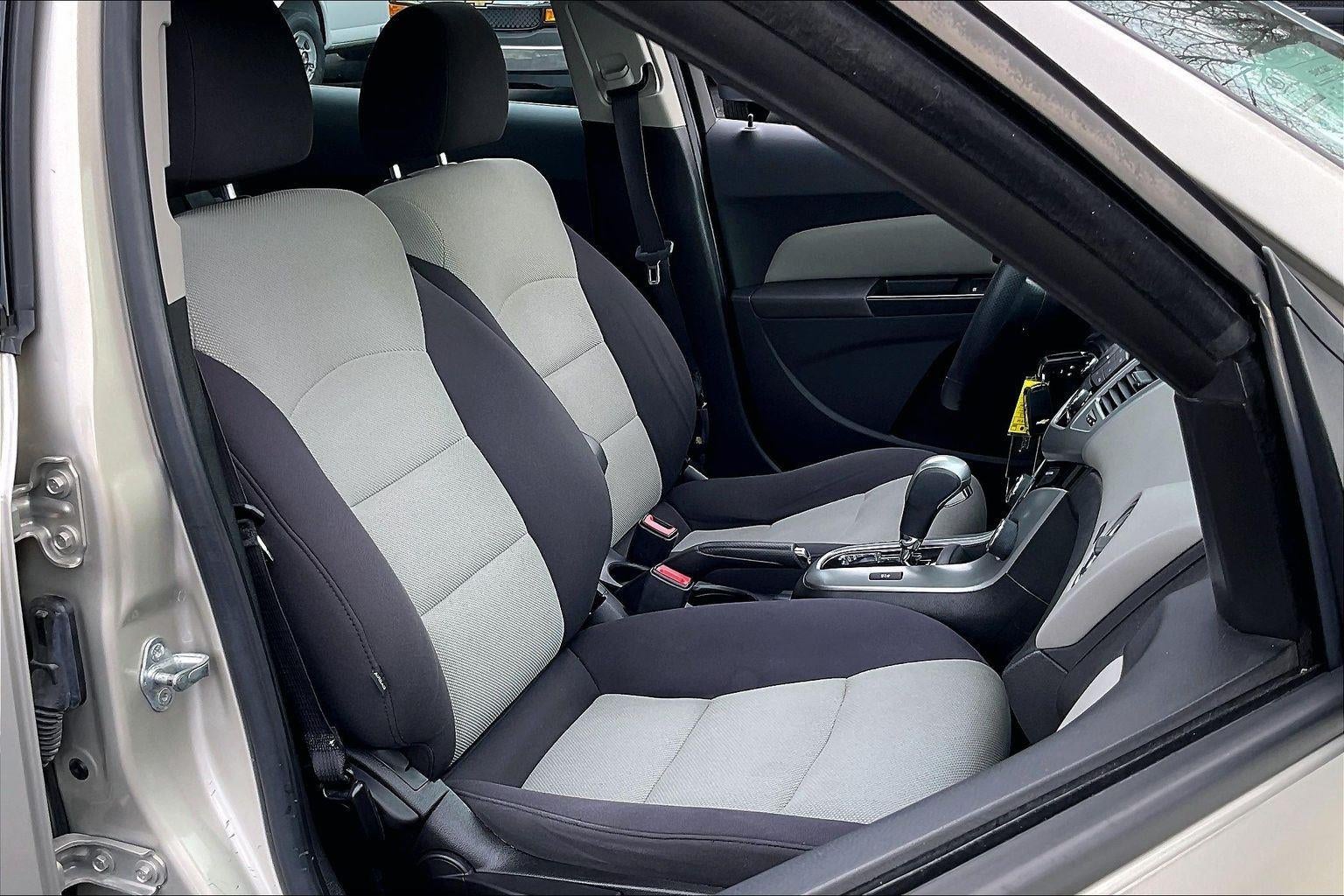 2013 Chevrolet Cruze LS