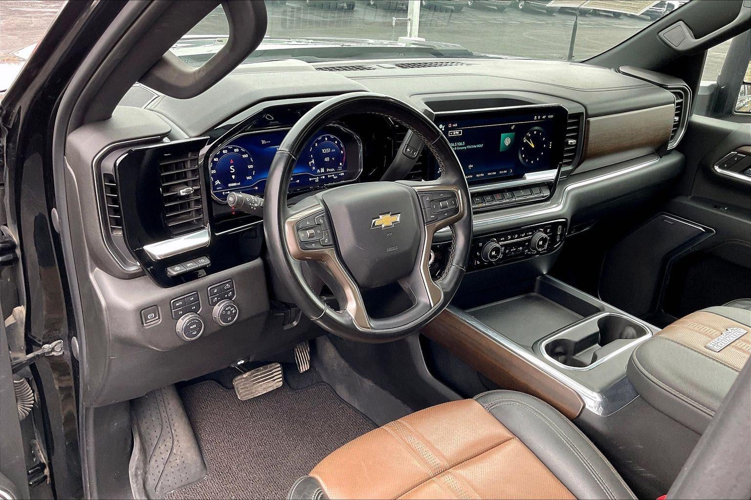 2024 Chevrolet Silverado 3500 HD High Country