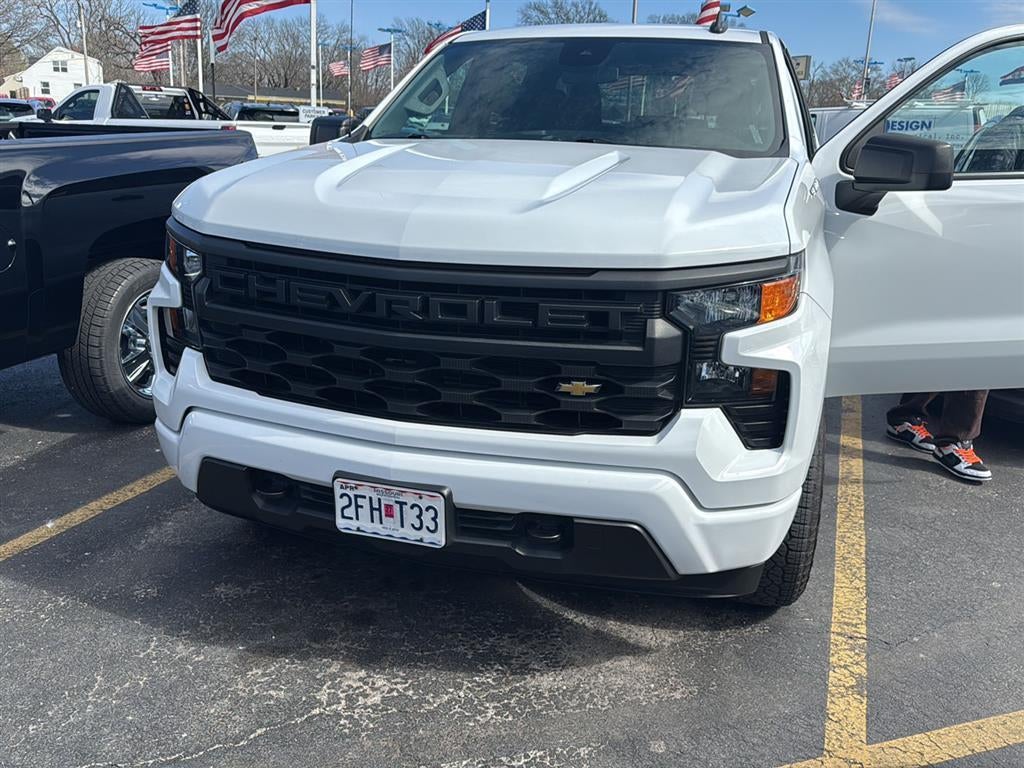 2023 Chevrolet Silverado 1500 Custom