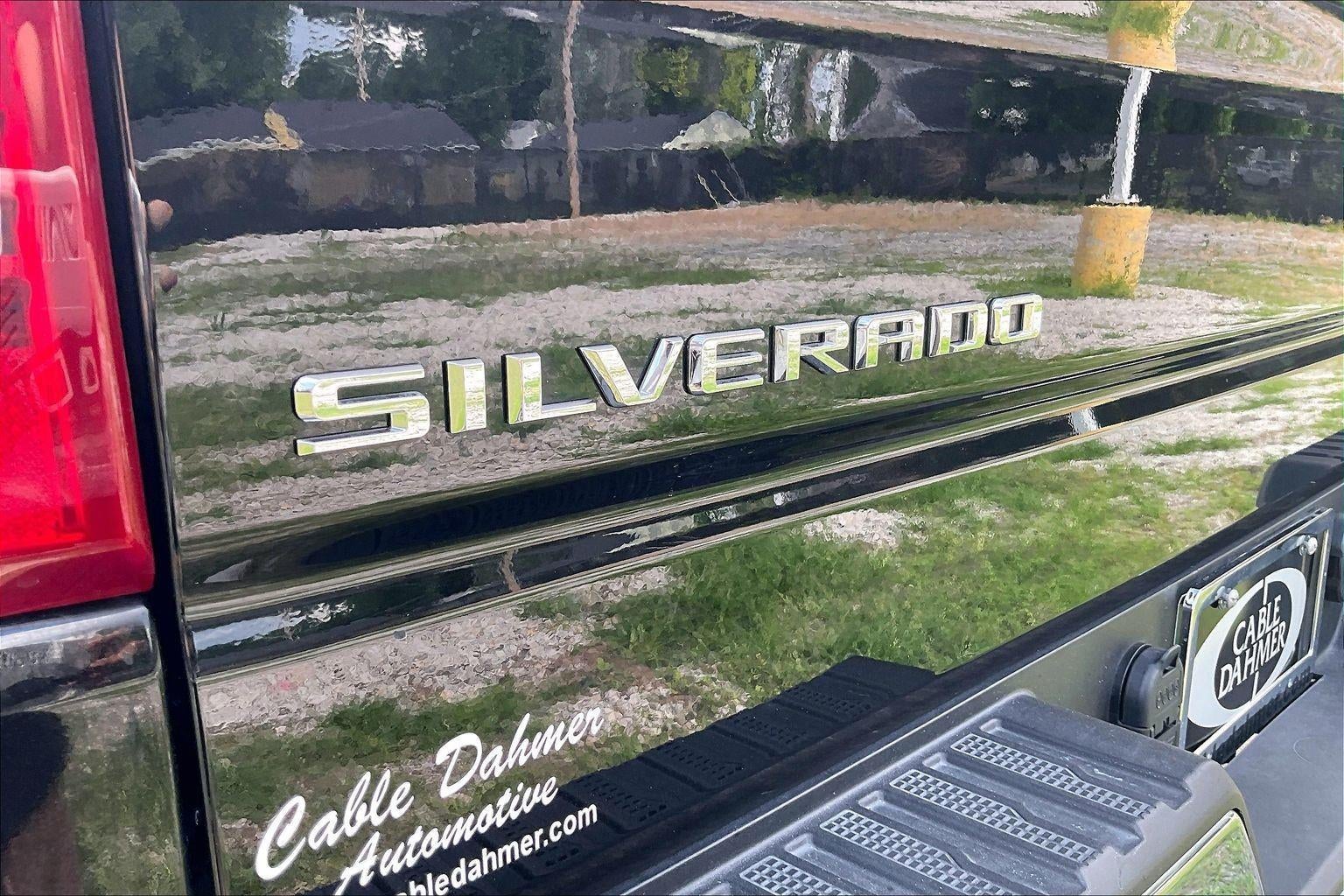 2025 Chevrolet Silverado 1500 LT